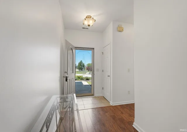 3rd image of 512 Union Station Dr, Fort Wayne, IN 46814 | MLS# 202623212