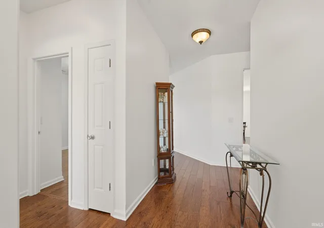 4th image of 512 Union Station Dr, Fort Wayne, IN 46814 | MLS# 202623212