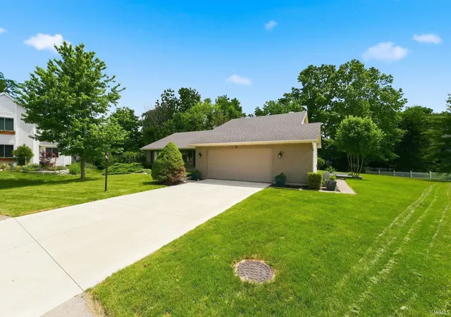 Photo 3 of Sale Pending at 10630 Springtide Way, Fort Wayne, IN 46845 | MLS# 202623215 | Listing updated on 2026-07-12