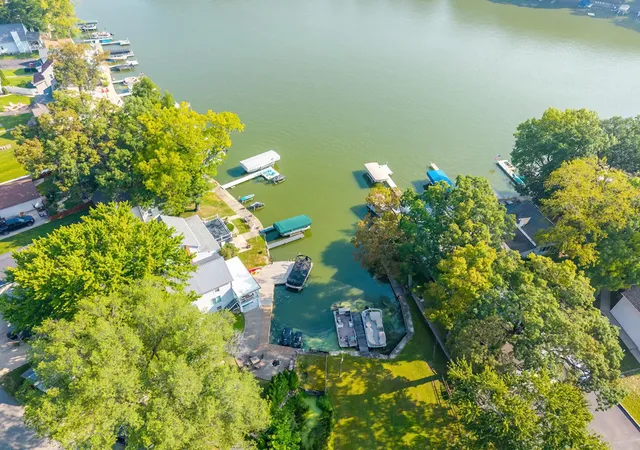 Homes for sale in Rome City, IN | 623 Lions Dr, Rome City, IN 46784 | MLS# 202623220