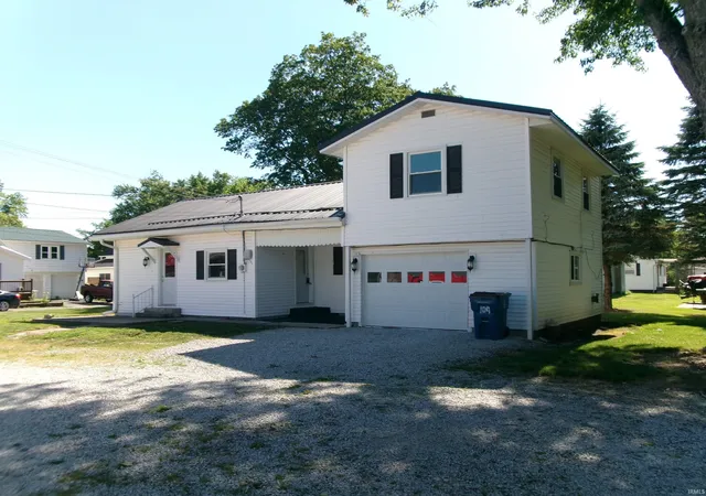 Photo 1 of Single family home for sale at 104 W North St, Galveston, IN 46932 | MLS# 202623229 | Listing updated on 2026-07-01