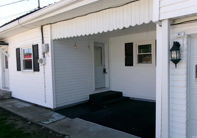 Photo 3 of Single family home for sale at 104 W North St, Galveston, IN 46932 | MLS# 202623229 | Listing updated on 2026-07-01