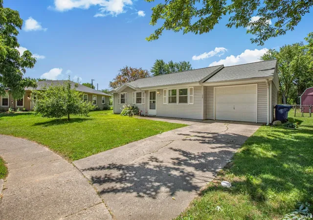 2nd image of 113 Chateau Ct, Kokomo, IN 46902 | MLS# 202623249