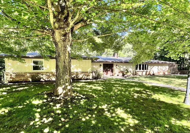 3rd image of 646 Wolf Dr, Logansport, IN 46947 | MLS# 202623280
