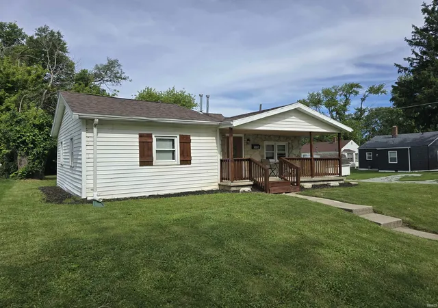 Photo 3 of Manufactured home for sale at 315 N Calumet St, Kokomo, IN 46901 | MLS# 202623297 | Listing updated on 2026-06-16