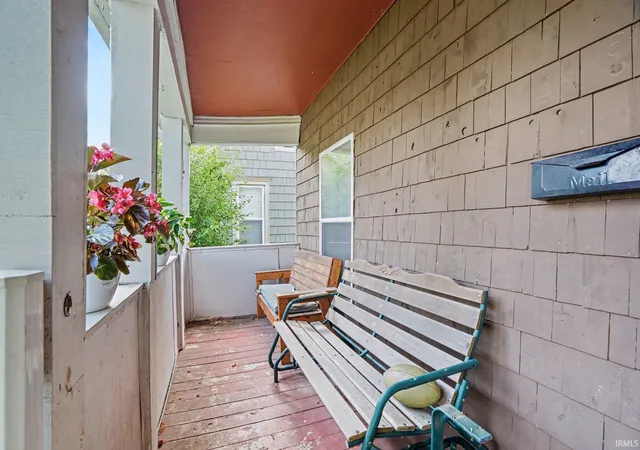 Photo 3 of Sale Pending at 939 E 4th Street, Mishawaka, IN 46544 | MLS# 202623304 | Listing updated on 2026-06-30