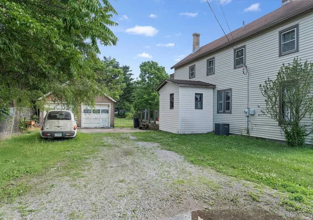 3rd image of 1639 Toledo Rd, Elkhart, IN 46516 | MLS# 202623307