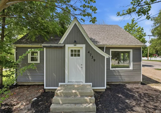 1st image of 4739 Stellhorn Rd, Fort Wayne, IN 46815 | MLS# 202623329