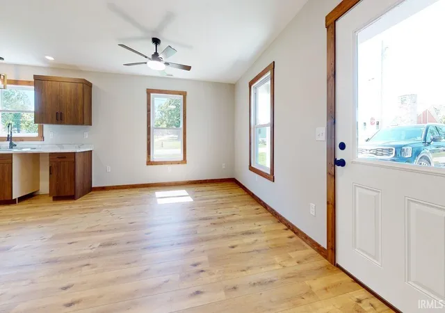 18th image of 120 N Murlin St, Bicknell, IN 47512 | MLS# 202623362