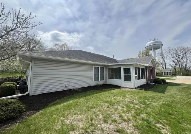 Homes for sale in Logansport, IN | 840 Wanut Ridge W, Logansport, IN 46947 | MLS# 202623405