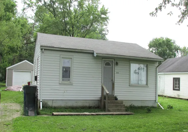 Homes for sale in Muncie, IN | 212 N Hodson Ave, Muncie, IN 47303 | MLS# 202623413