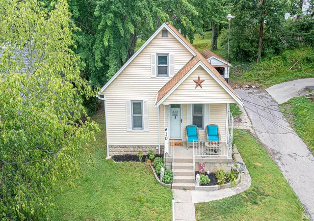 1st image of 610 E 13th St, Jasper, IN 47546 | MLS# 202623439