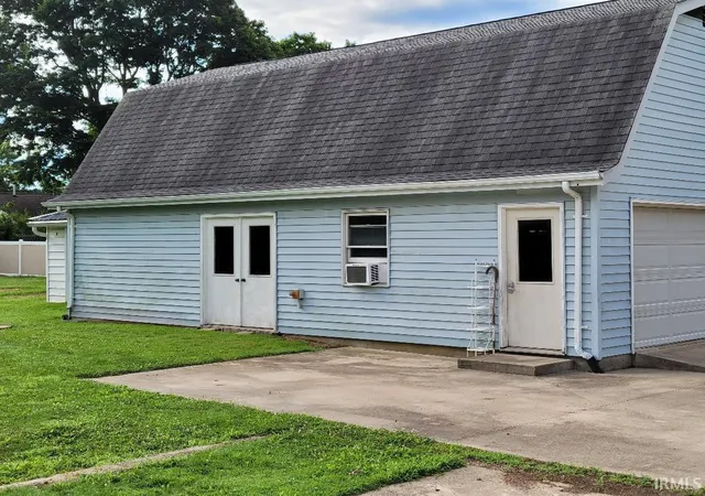 Homes for sale in Daleville, IN | 8314 S Walnut St, Daleville, IN 47334 | MLS# 202623467