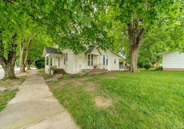 2nd image of 206 N Pearl St, Spiceland, IN 47385 | MLS# 202623469