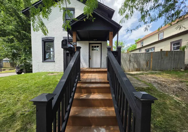 3rd image of 634 Walnut St, Fort Wayne, IN 46802 | MLS# 202623476