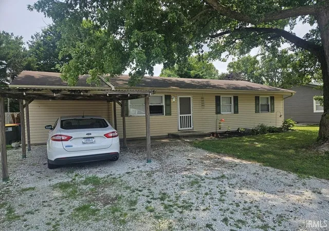 Manufactured home for sale at 304 N Plank St, Rossville, IN 46065 | MLS# 202623499