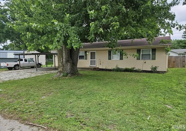 Photo 2 of Manufactured home for sale at 304 N Plank St, Rossville, IN 46065 | MLS# 202623499 | Listing updated on 2026-07-29