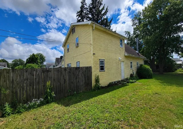 3rd image of 5841 N Sugar St, Uniondale, IN 46791 | MLS# 202623512