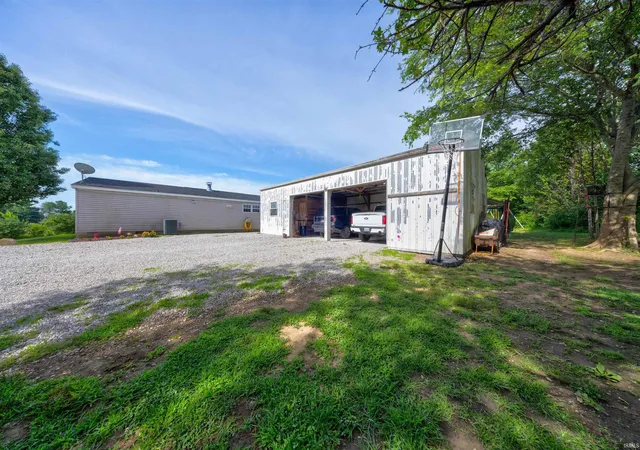 Photo 4 of Sale Pending at 4984 E 200 North, Princeton, IN 47670 | MLS# 202623514 | Listing updated on 2026-07-01