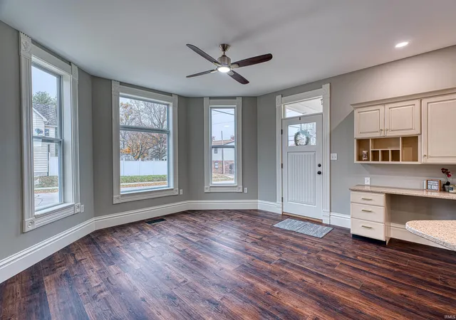 Photo 3 of Manufactured home for sale at 206 W Gibson St, Haubstadt, IN 47639 | MLS# 202623526 | Listing updated on 2026-10-25