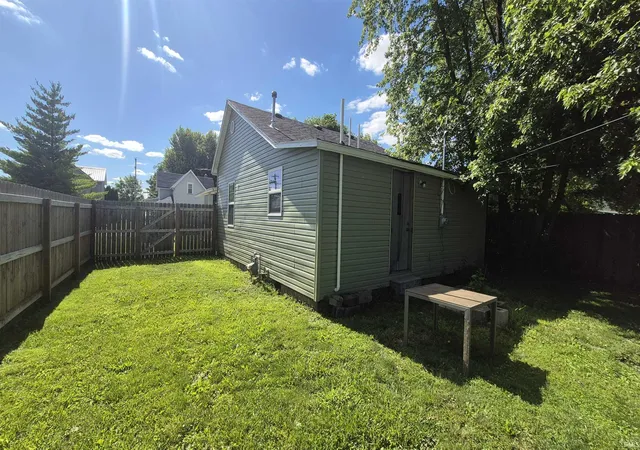 Homes for sale in Albany, IN | 625 N Broadway, Albany, IN 47320 | MLS# 202623529