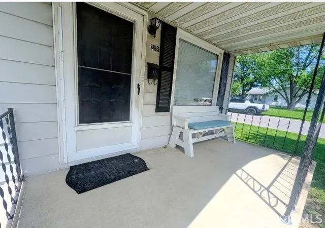 Homes for sale in Muncie, IN | 2318 E 8th St, Muncie, IN 47304 | MLS# 202623531
