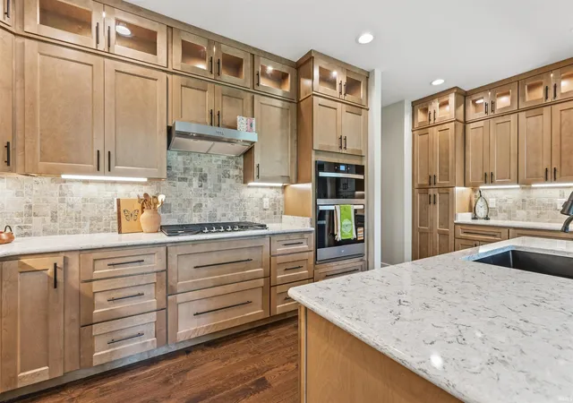 Photo 5 of Sale Pending at 4507 Violet Dr, Evansville, IN 47725 | MLS# 202623533 | Listing updated on 2026-08-24