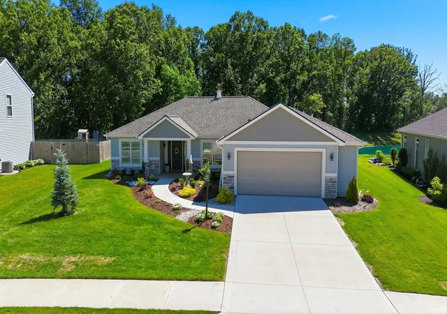 Homes for sale in Fort Wayne, IN | 14399 Verona Lakes Psge, Fort Wayne, IN 46814 | MLS# 202623538