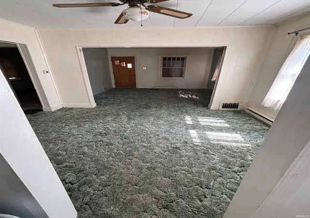 5th image of 1433 Maple Row, Elkhart, IN 46514 | MLS# 202623539