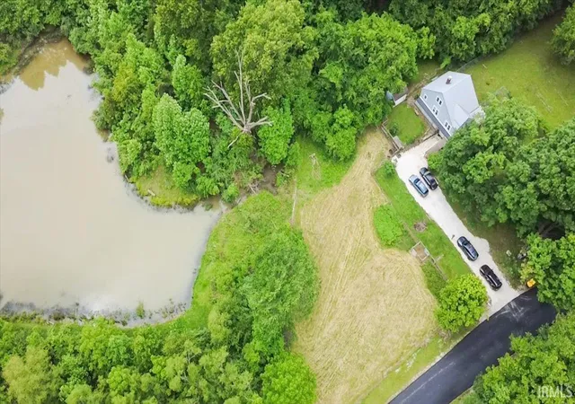 3rd image of 9510 S Snow Rd, Bloomington, IN 47403 | MLS# 202623555