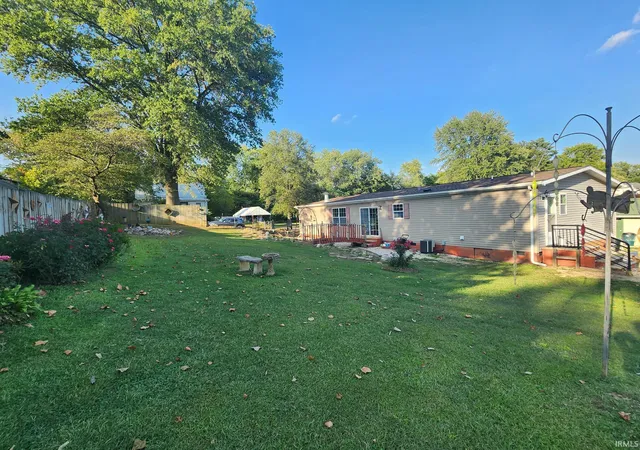 4th image of 1015 W 4Th St, Bicknell, IN 47512 | MLS# 202623558