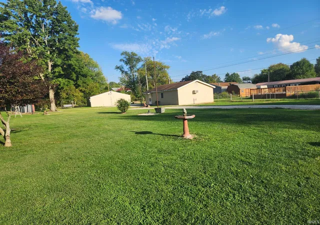 5th image of 1015 W 4Th St, Bicknell, IN 47512 | MLS# 202623558