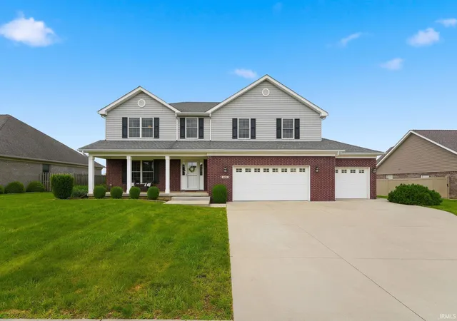 Homes for sale in Yorktown, IN | 905 N Fox Berry Dr, Yorktown, IN 47396 | MLS# 202623594