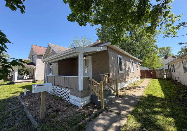 Homes for sale in Kokomo, IN | 1219 W Taylor St, Kokomo, IN 46901 | MLS# 202623604