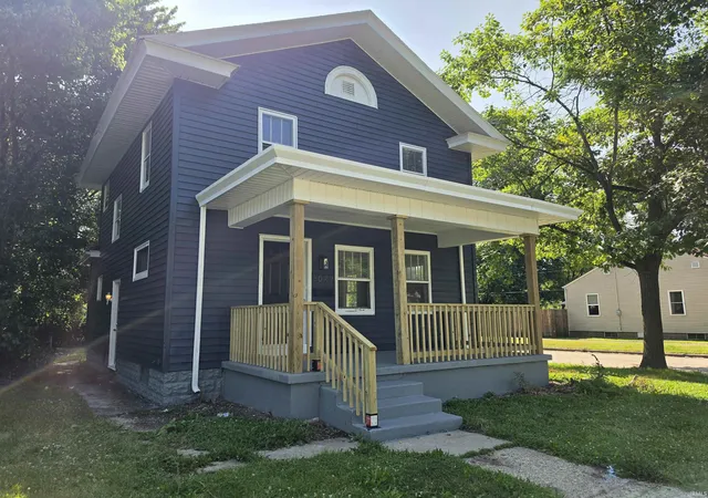 2nd image of 3029 Central Dr, Fort Wayne, IN 46806 | MLS# 202623628
