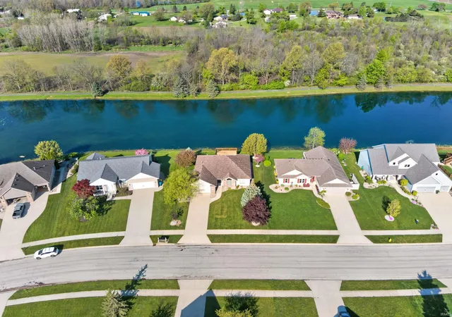 Photo 3 of Manufactured home for sale at 5406 Kodiak Trl, Auburn, IN 46706 | MLS# 202623629 | Listing updated on 2026-08-03
