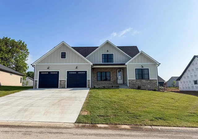 1st image of 831 Spyglass Hill Dr, Bedford, IN 47421 | MLS# 202623642