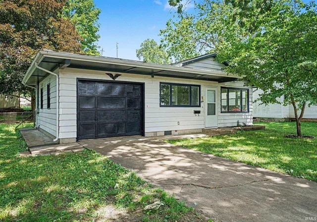 4th image of 676 Milwaukee Ave, Elkhart, IN 46514 | MLS# 202623644