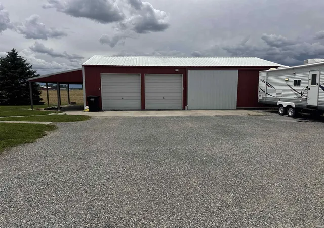 3rd image of 7066 N 600 E Rd, Decatur, IN 46733 | MLS# 202623649