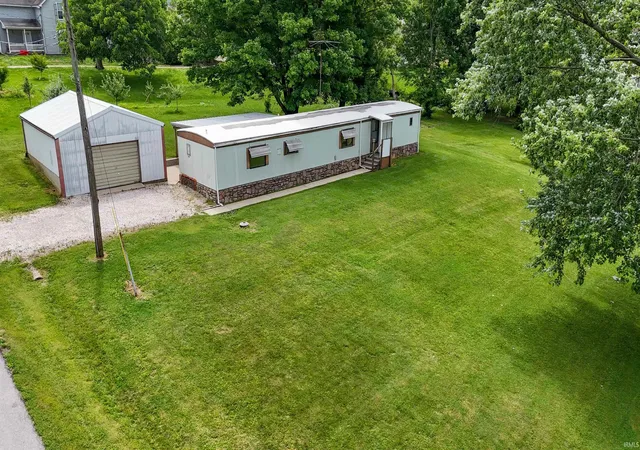 2nd image of 646 W Seitz St, Jasper, IN 47546 | MLS# 202623669