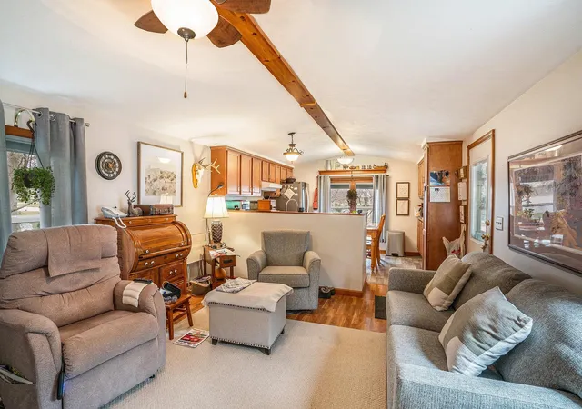 4th image of 74 Ems D21 Ln, Syracuse, IN 46567 | MLS# 202623676