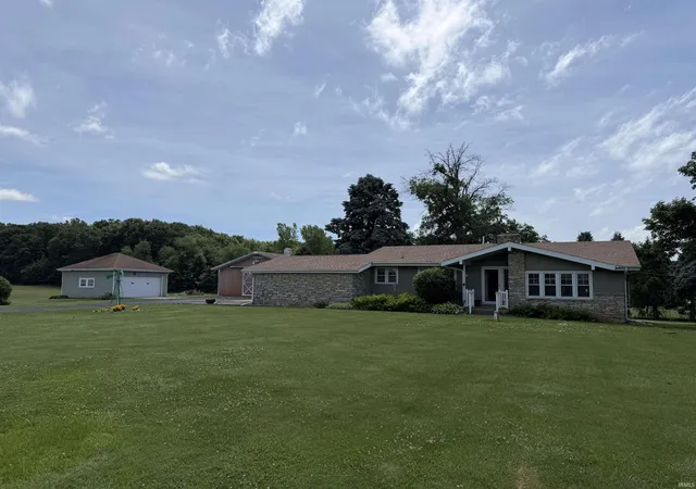 Homes for sale in Mishawaka, IN | 13982 Kline Rd, Mishawaka, IN 46544 | MLS# 202623722