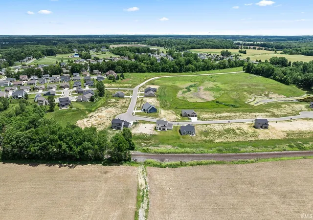 4th image of 130 Longrifle Rd, Warsaw, IN 46580 | MLS# 202623733