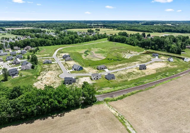 50th image of 130 Longrifle Rd, Warsaw, IN 46580 | MLS# 202623733