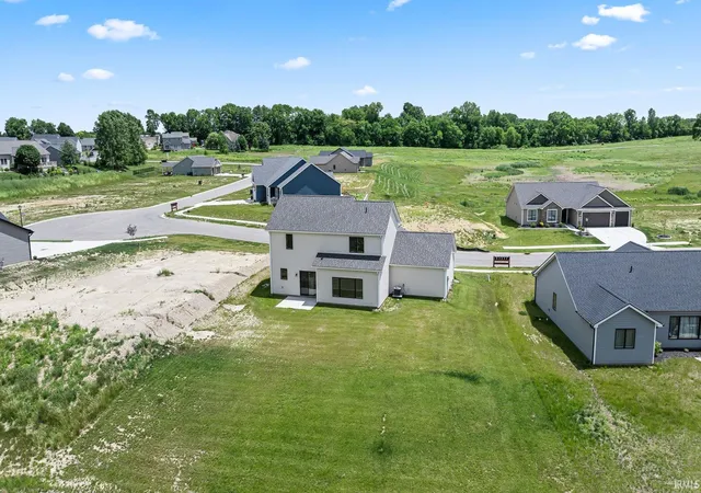 5th image of 130 Longrifle Rd, Warsaw, IN 46580 | MLS# 202623733