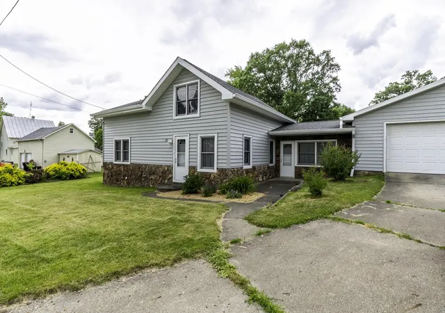 Photo 3 of Sale Pending at 207 W Michael, Fremont, IN 46737 | MLS# 202623752 | Listing updated on 2026-09-18