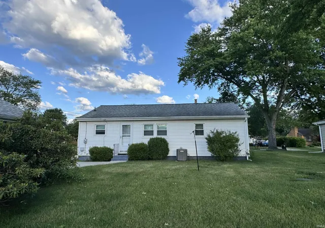 5th image of 54668 28Th St, South Bend, IN 46635 | MLS# 202623764