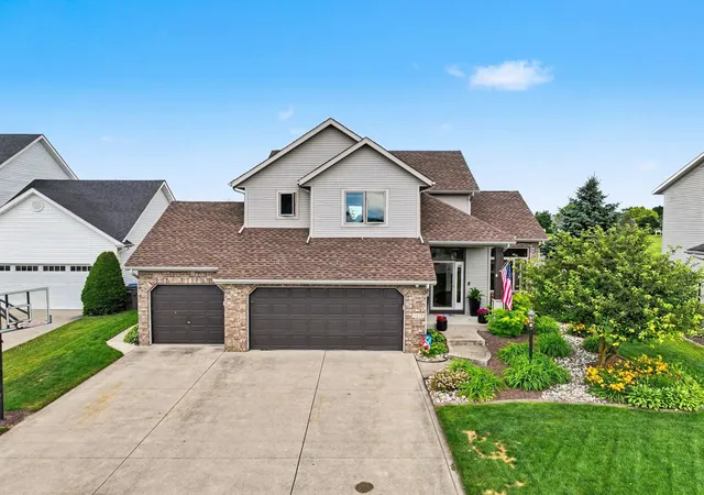 1st image of 1479 Golf View Dr, Nappanee, IN 46550 | MLS# 202623787