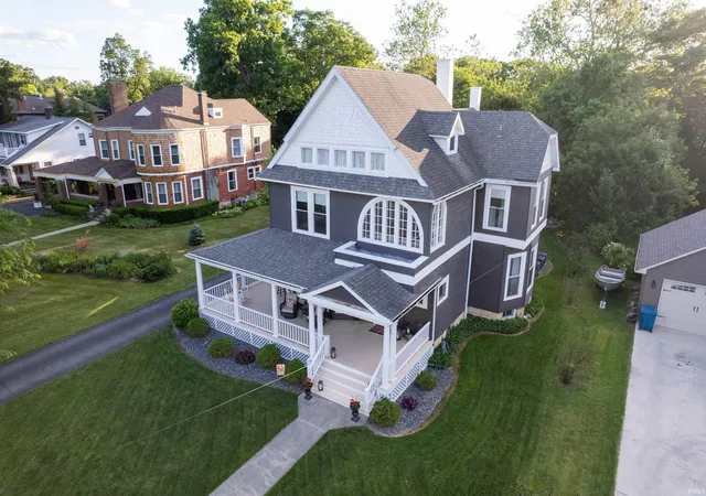 Photo 2 of Sale Pending at 570 N Wabash St, Wabash, IN 46992 | MLS# 202623793 | Listing updated on 2026-07-20