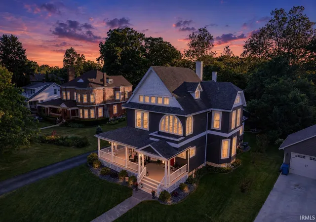 Photo 3 of Sale Pending at 570 N Wabash St, Wabash, IN 46992 | MLS# 202623793 | Listing updated on 2026-07-20